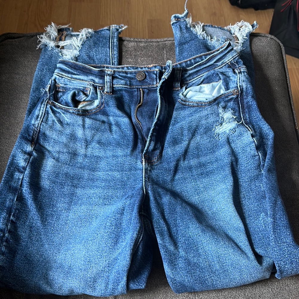 high rise mom jeans from american eagle size 4